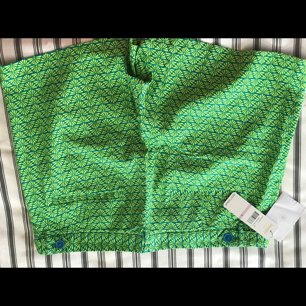 Laundry by Shelli Segal Shorts -Size 6